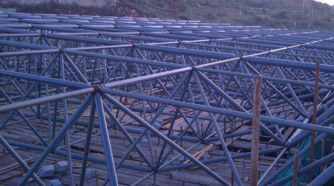 恩施概述网架加工中对钢材的质量的过细恳求